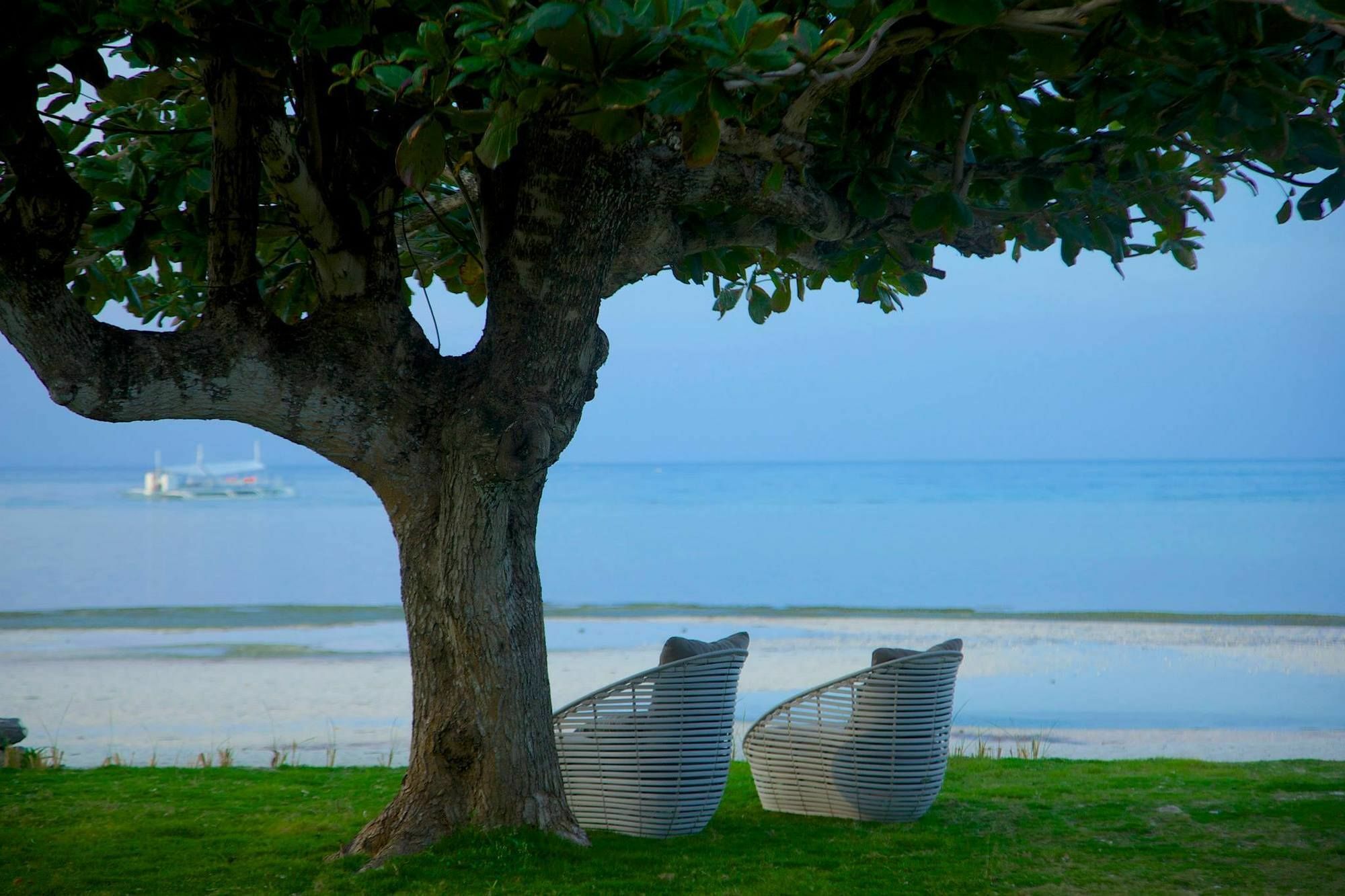 Ananyana Leisure Beach Resort Панглао Экстерьер фото